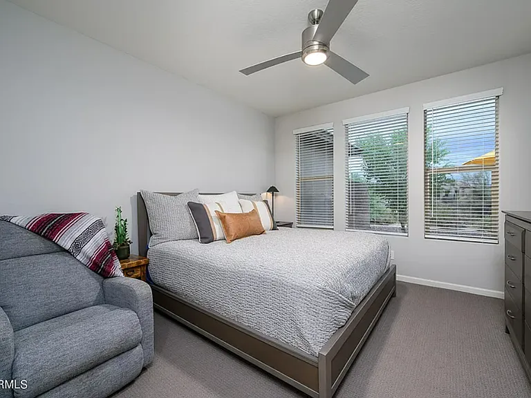 17656 E Chevelon Canyon Cir — Photo 11