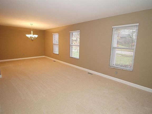 New carpet in living room / dining room area