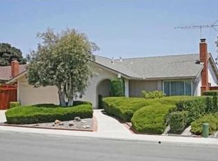 4340 Trieste Dr, Carlsbad, CA 92010