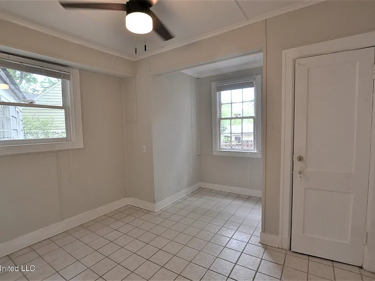 4220 Council Cir — Photo 16