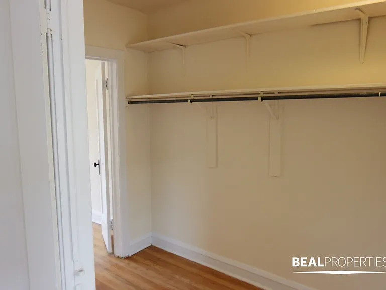 2112 W Ainslie St #N3 — Photo 3