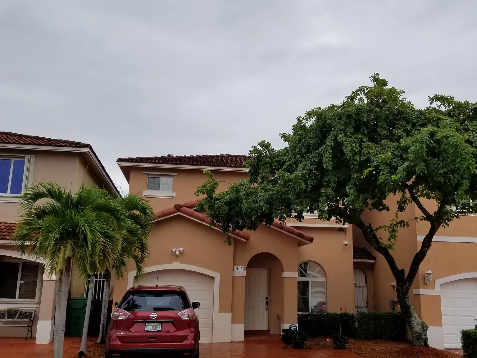 3 bed, 2.5 bath, 1740 sqft, $850 — Photo 4