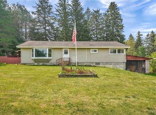 1488 Genesee Rd, Arcade, NY 14009