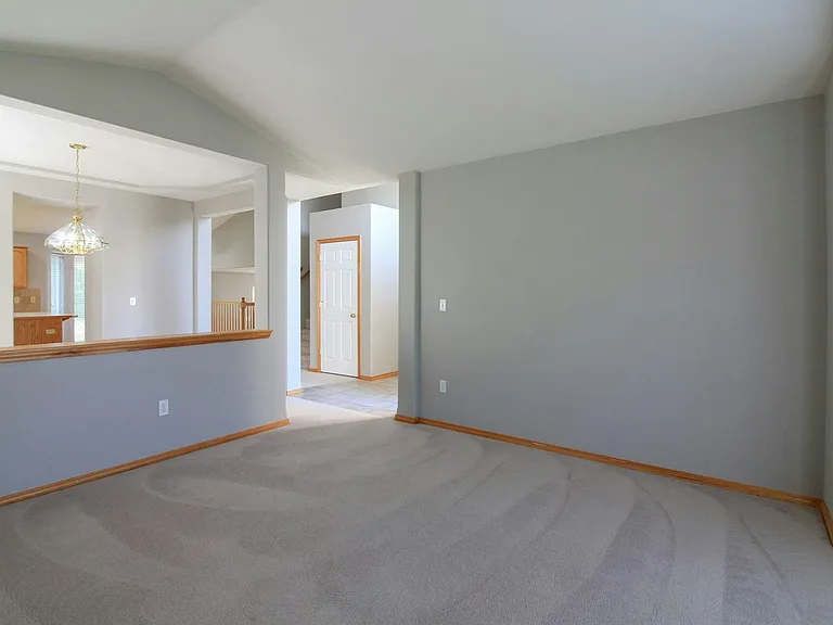 1757 Maui Dr — Photo 3
