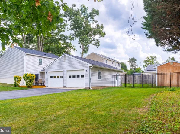 9300 N Laurel Rd, Laurel, MD 20723