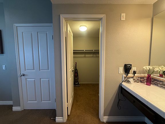 5th image of 2260 Sierra View Ct