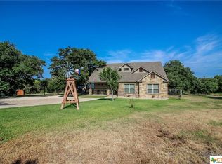 8 Pawnee Ln, Morgans Pt Resort, TX 76513