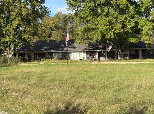 2343 W Community Chapel Rd, Atoka, OK 74525