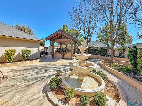 4th image of 4305 N Hermosa St