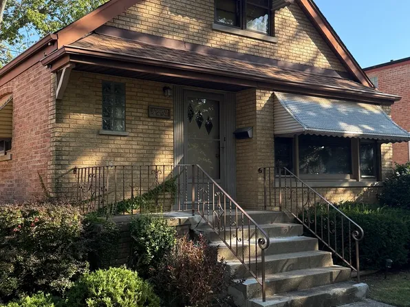 4232 W 109th St, Oak Lawn, IL 60453