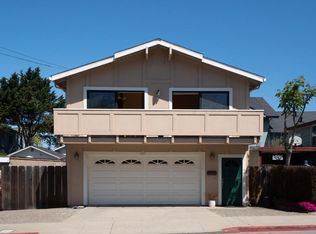 1071 2nd St, Monterey, CA 93940
