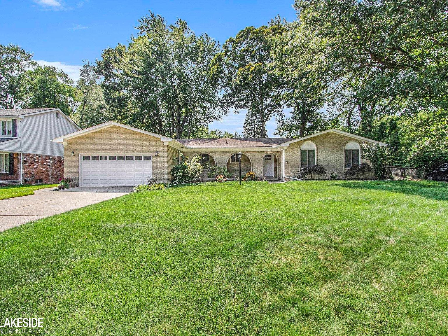 53501 Beechwood Dr, Shelby Township, MI 48316 Zillow