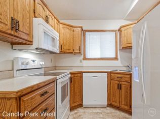 1751 34th St SW APT F, Fargo, ND 58103