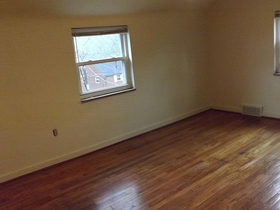 Bedroom #1