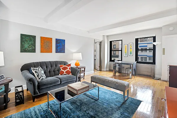 Sold by Patrick Quagliano, LREB | media 1