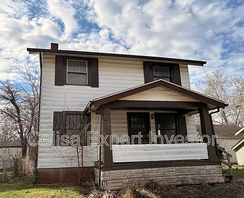 227 W Darrow Ave Photo 1