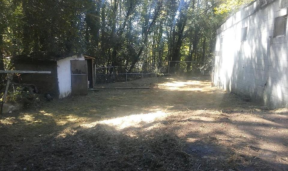 2nd image of 1391 Dillon Rd