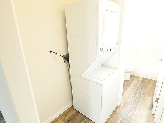 3rd image of 12240 Pacific Ave #10625590