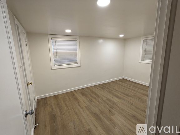 4th image of 1131 E Michigan Ave #Basement