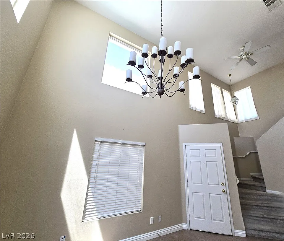 3 bed, 2.5 bath, 1415 sqft, $2,110 — Photo 2
