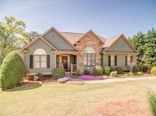 106 Chestnut Hill Dr, Canton, GA 30114