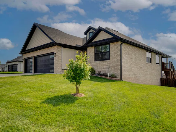 2027 N Cannonade Court, Springfield, MO 65802