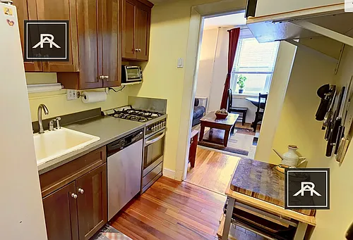 46 Dwight St #2 Photo 1