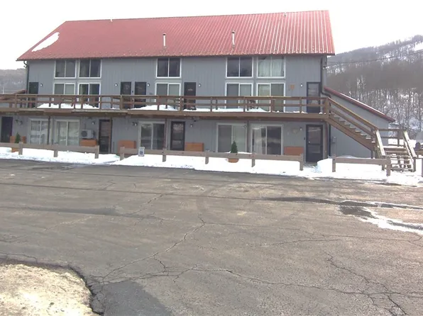 1912 State Route 392 #10, Cortland, NY 13045