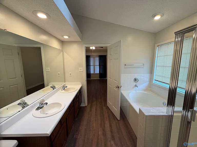 3029 Battlement Rd SW — Photo 18