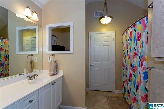 163 Sugar Hill Lane - 163 — Photo 2