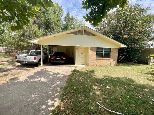 837 Putman St, Sulphur Springs, TX 75482