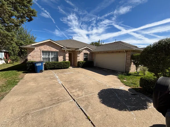 4716 Lee Hutson Ln, Sachse, TX 75048