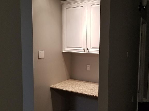 4th image of 30620 Stephen Dr