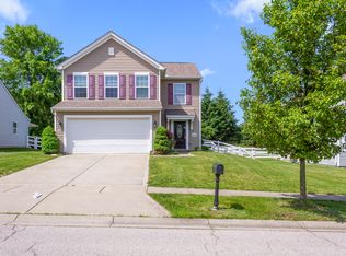 870 Ellery Dr, Cincinnati, OH 45245