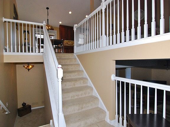 2nd image of 16380 Celtic Cir