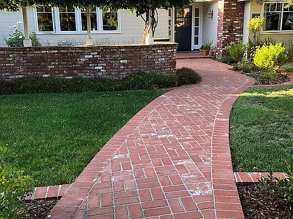 4th image of 20491 Forrest Hills Dr