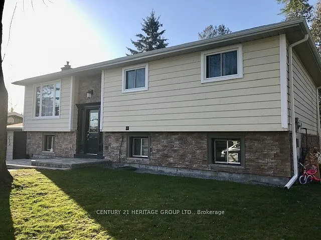 324 Adeline Dr — Photo 1