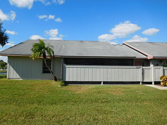 2nd image of 3972 NW Cinnamon Cir