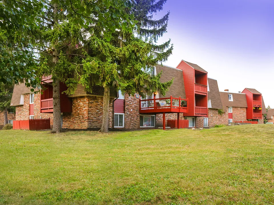 Edgebrook Estates