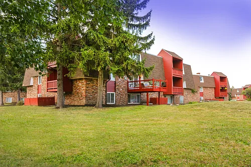 Edgebrook Estates Photo 1