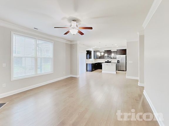 3rd image of 7553 Poplar Meadow Ln