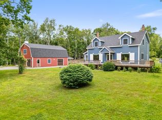35 Nutting Ln, Trenton, ME 04605