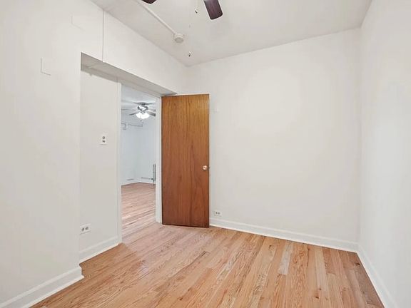 3rd image of 1637 Orrington Ave #203