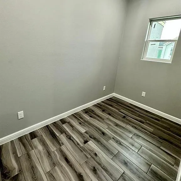 5402 N Crown Point — Photo 11