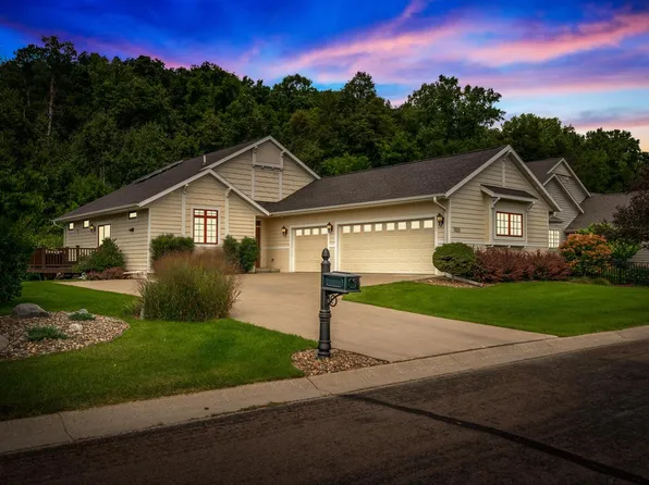 1023 Fair Meadow WAY, Onalaska, WI 54650