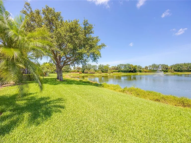 7863 Valencia Ct — Photo 50