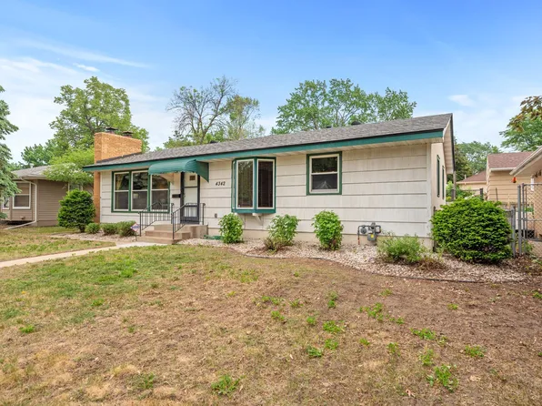 4342 Chowen Ave N, Robbinsdale, MN 55422