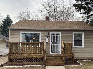 6837 N 41st St, Milwaukee, WI 53209