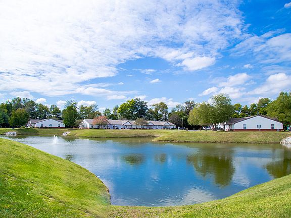 Lake View at Shady Oak Village