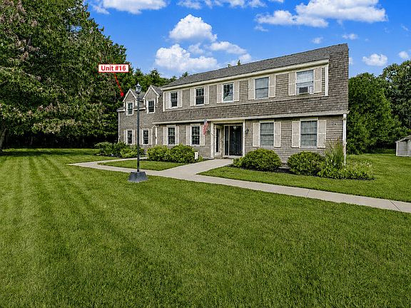 4th image of 52 Blacksmith Road Unit #16